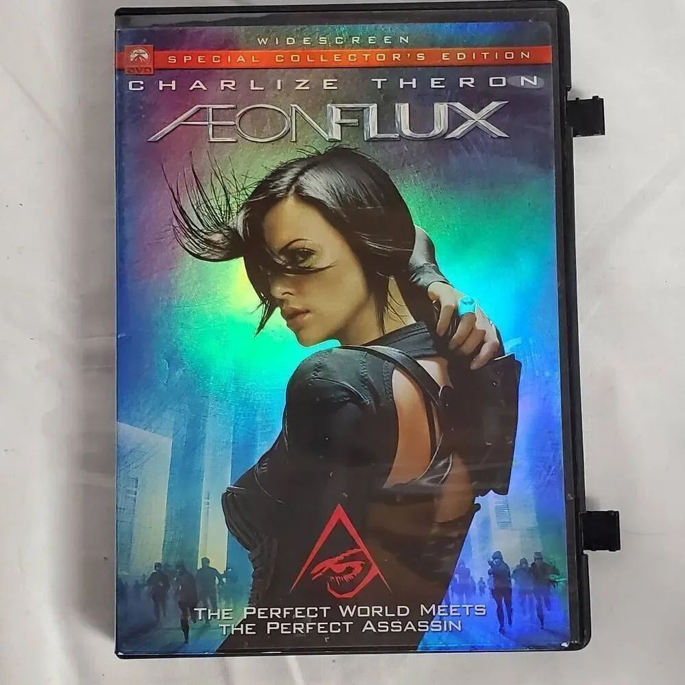 Æon Flux (Special Collector’s Edition DVD)